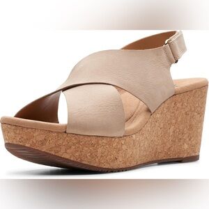 Clarks Women’s Annadel Eirwyn Wedge Sandal